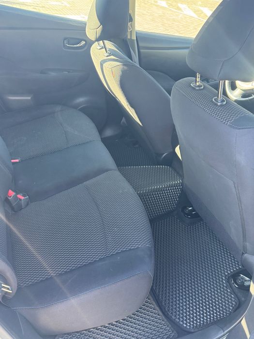 Оренда NISSAN LEAF 2014 та 2018