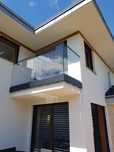 Balustrady aluminiowe nierdzewne szklane