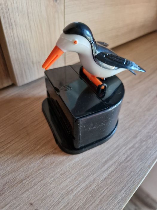 Dispensador de palitos.  Novo