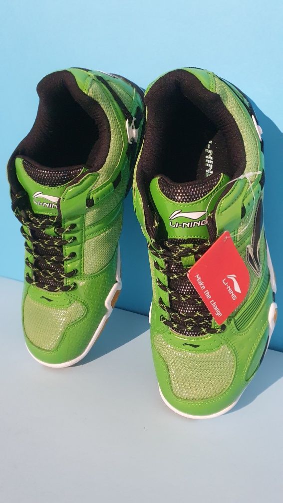 Buty sportowe Li -Ning Hero Badminton rozmiar 44 / wkładka 27 cm