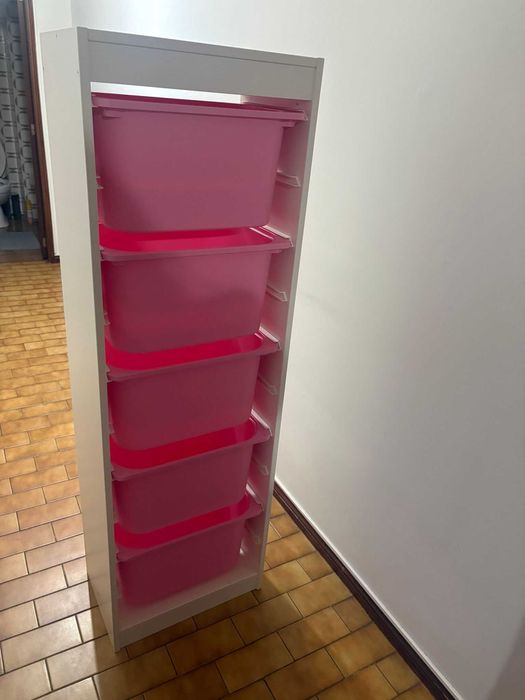 Armario para arrumacao de brinquedos