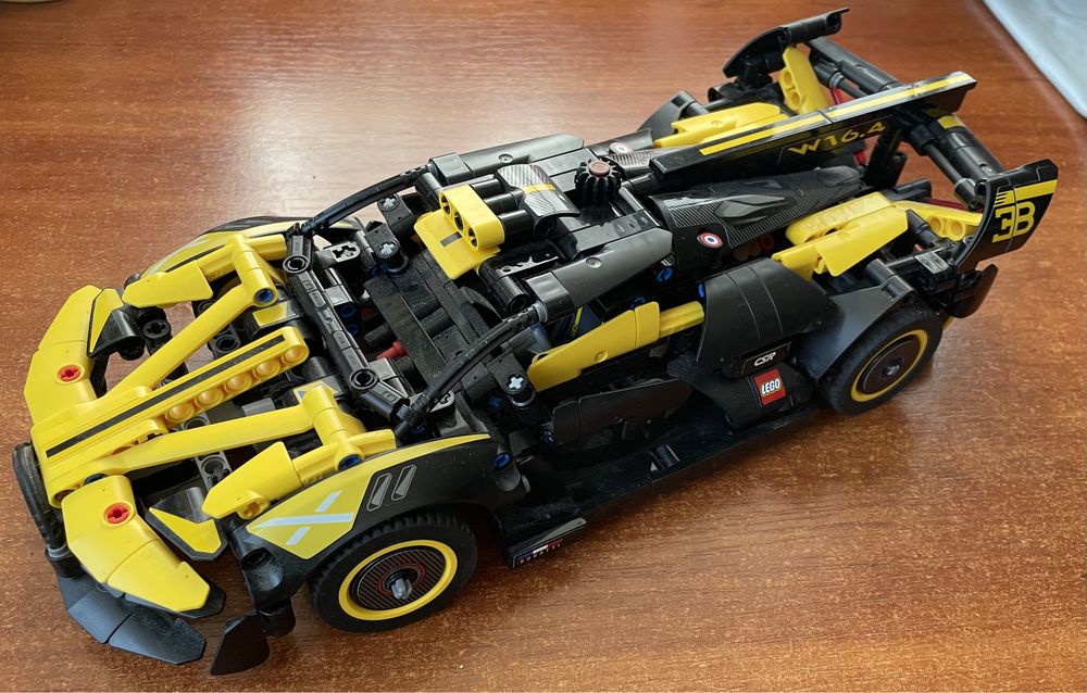 Lego technic Bugatti bolide