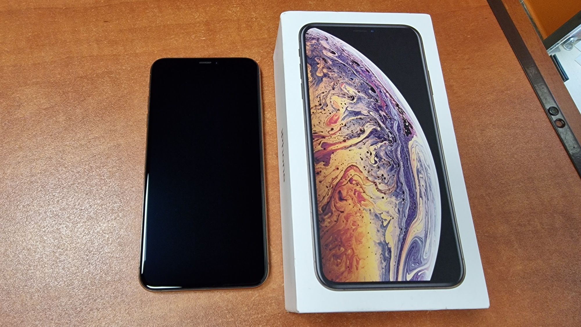 iPhone XS Max 256GB złoty, stan bdb