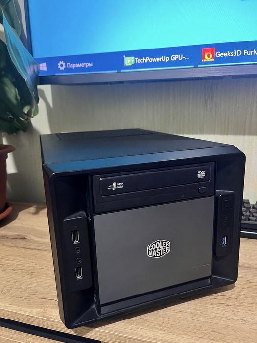 i7 3770k, 16gb HyperX, ITX материнка, 120gb SSD потужний компʼютер