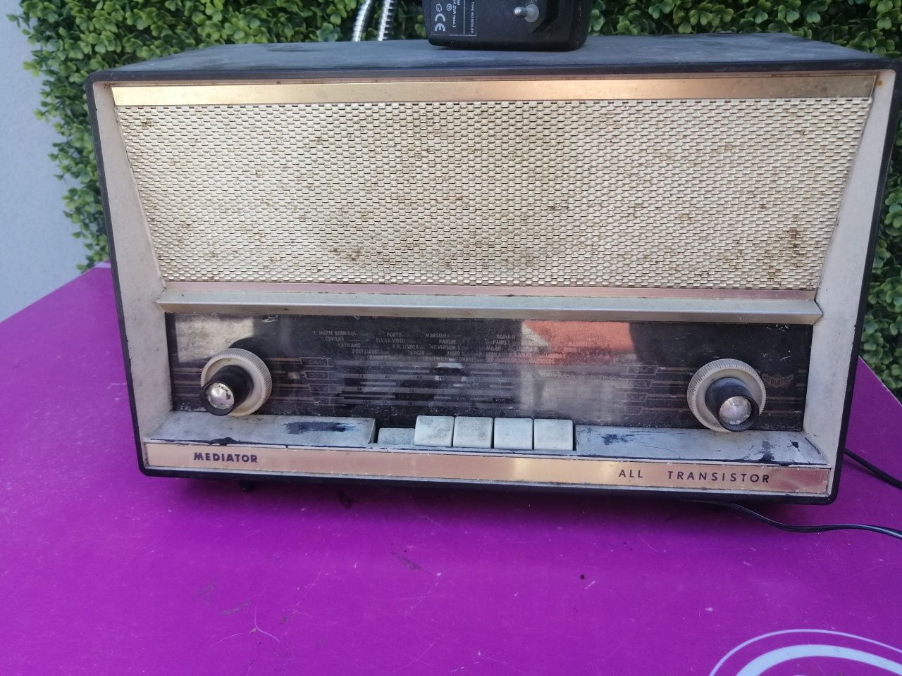 Rádio antigo Mediator