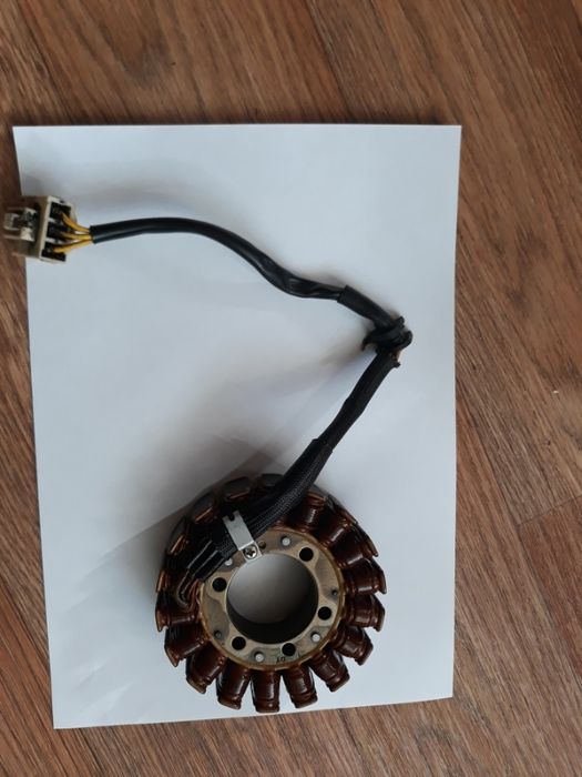 Продам Генератор Honda CBR600F 2003