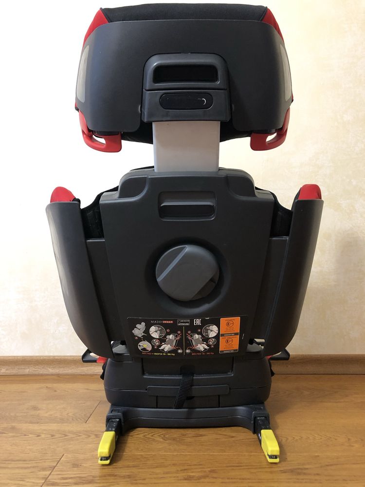 Автокрісло Peg Perego