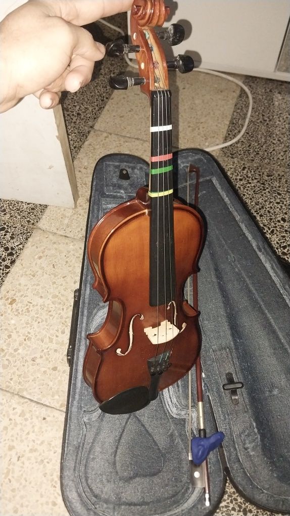 Violino handcrafted 1976