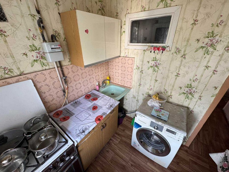 Продаж 2 кімнатної квартири на Алмазному!! Гарний поверх!! Не кутова!!