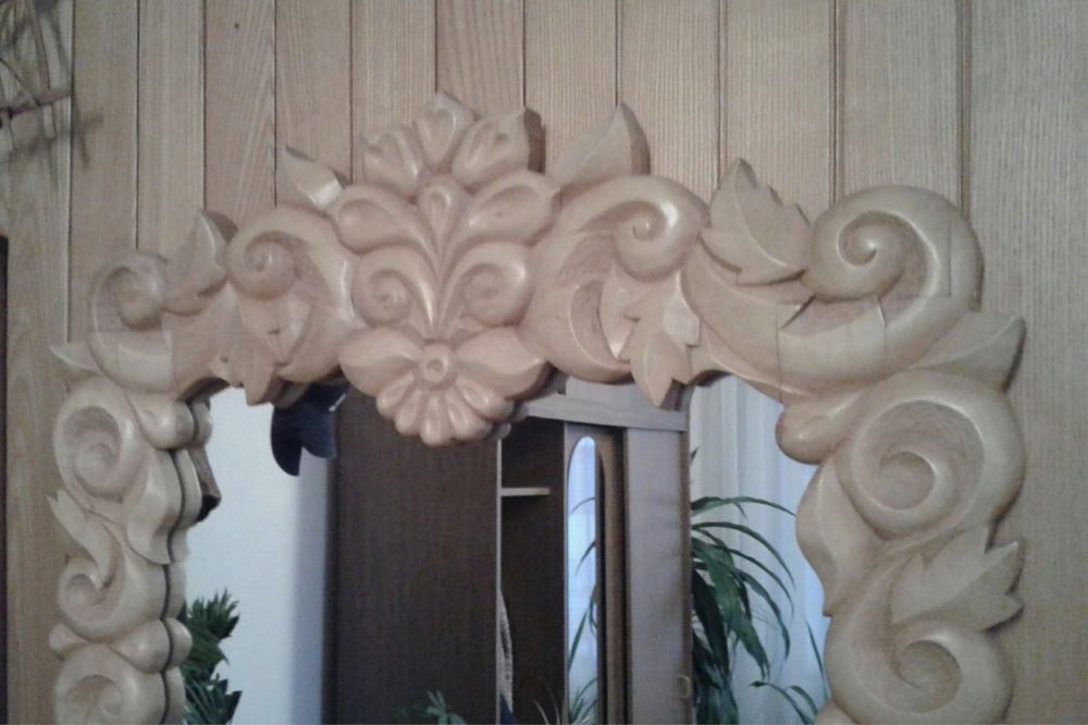 Дзеркало деревяна рама