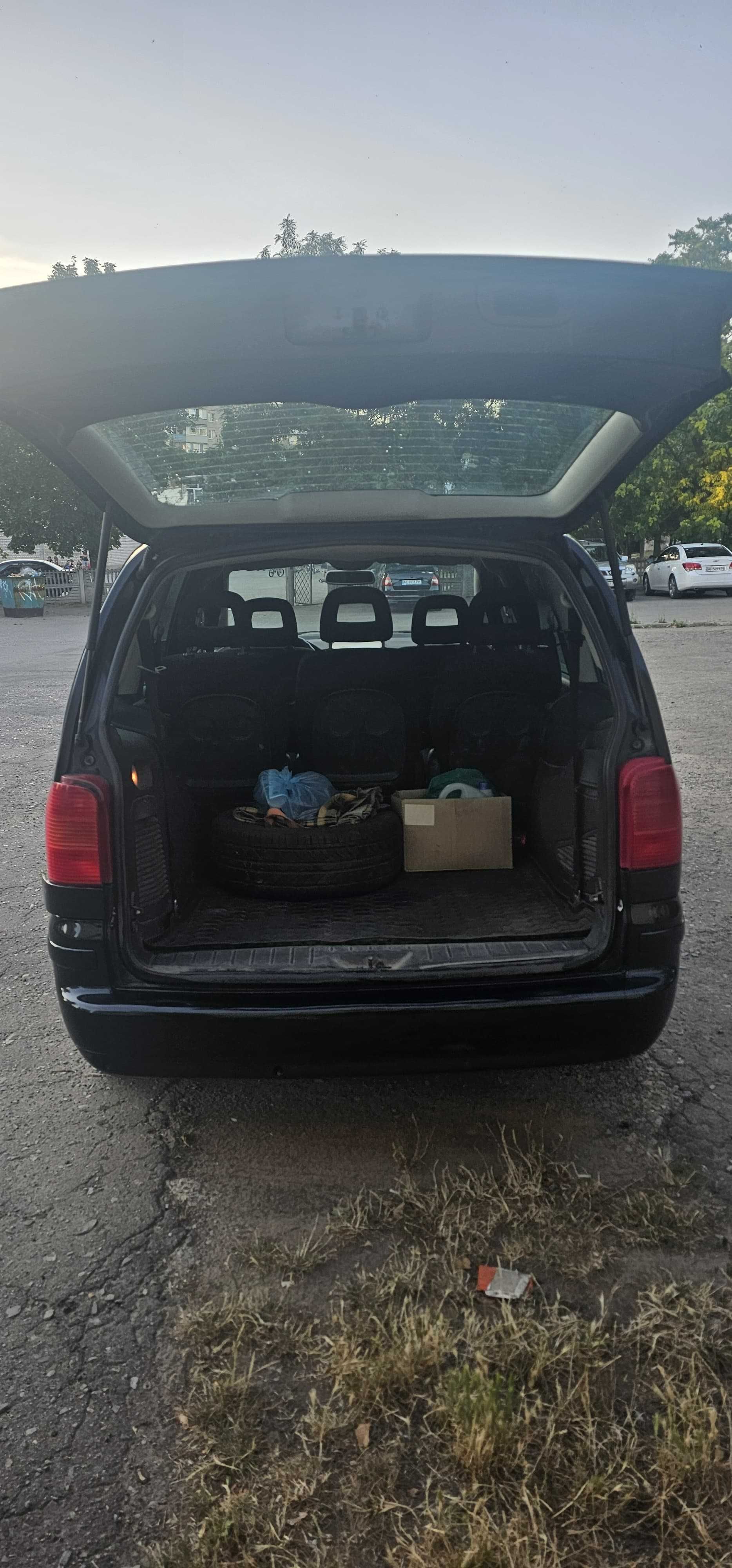 Продам чудовий мінівен Seat Alhambra 1.9 дизель, 2002 року випуску