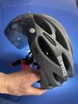 Kask rowerowy nowy kolor carbon rozm: 56