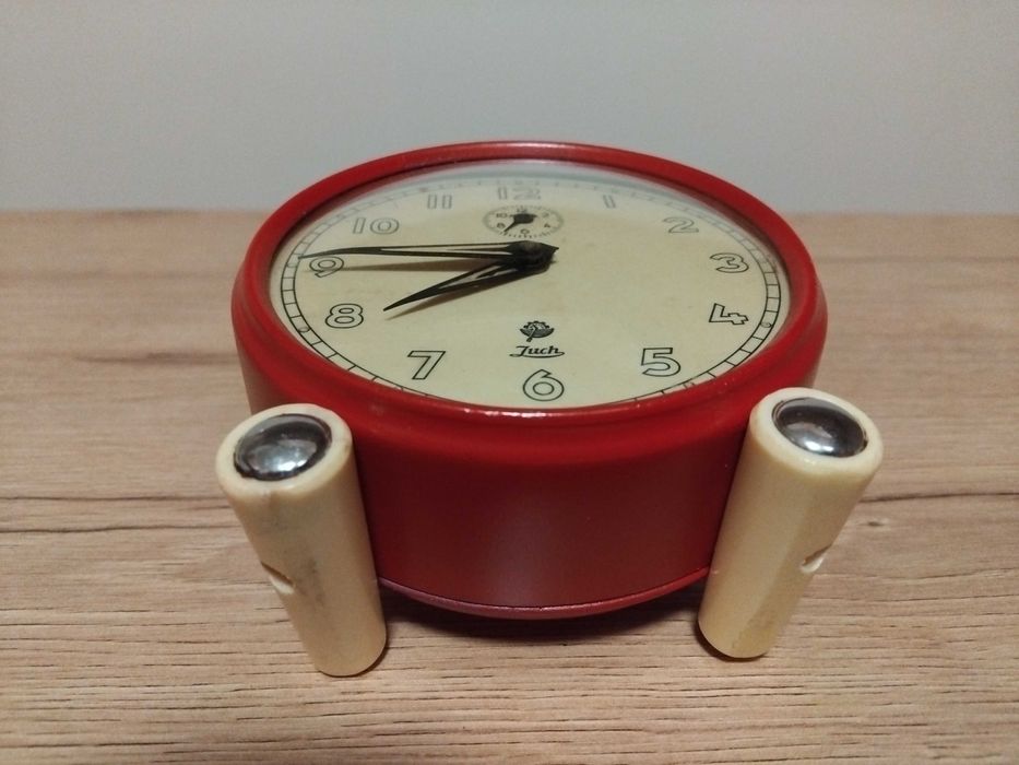 Zuch  budzik polski zegar ponad 50 letni sprawny