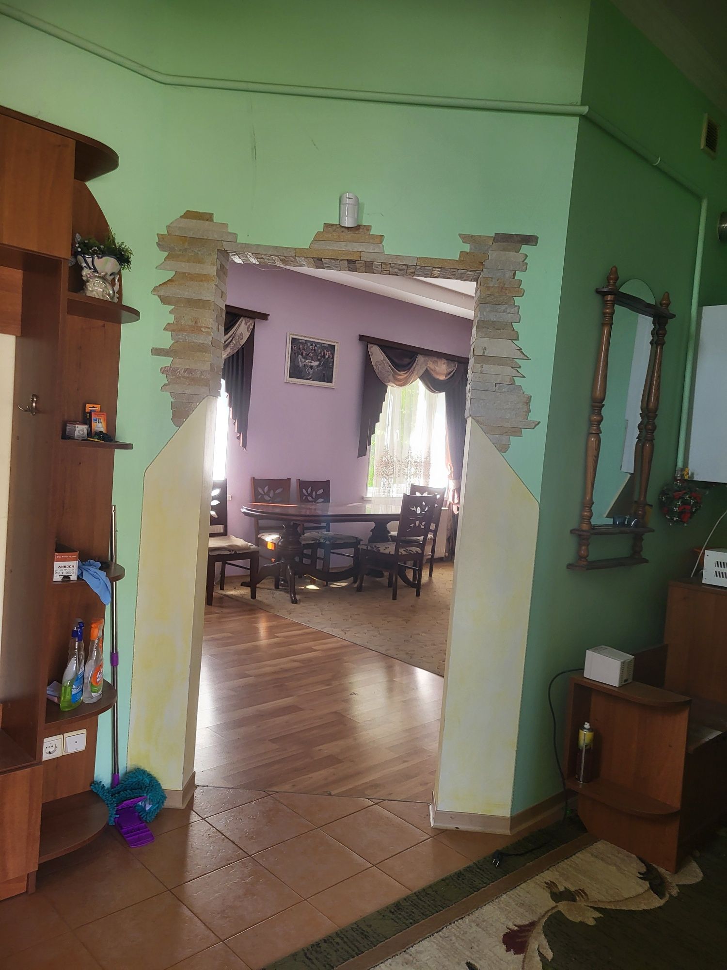 Здається в оренду будинок з сврїм подвір'ям с.Вороці як на Брюховичі