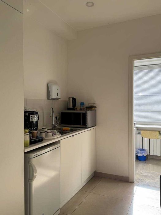 Запускайте Ваш успішний бізнес в ЦЕНТРі міста! Супер локація, ремонт!