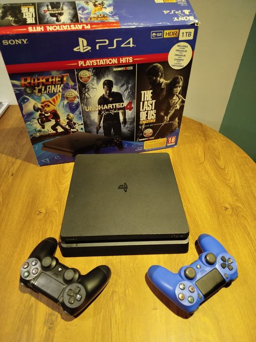 Konsola PS4!!DYSK SSD 500GB!! +25 gier.