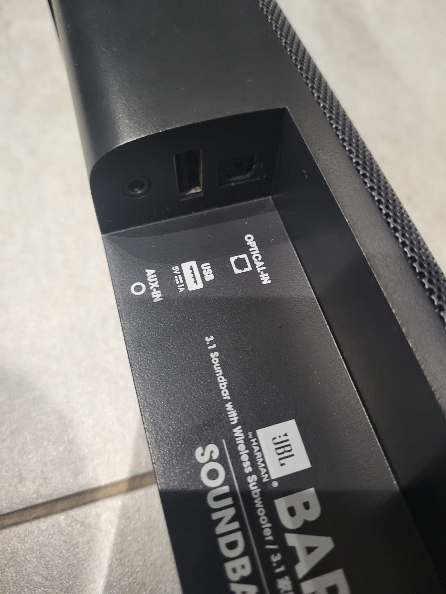 Głośnik JBL Bar 3.1 czarny.