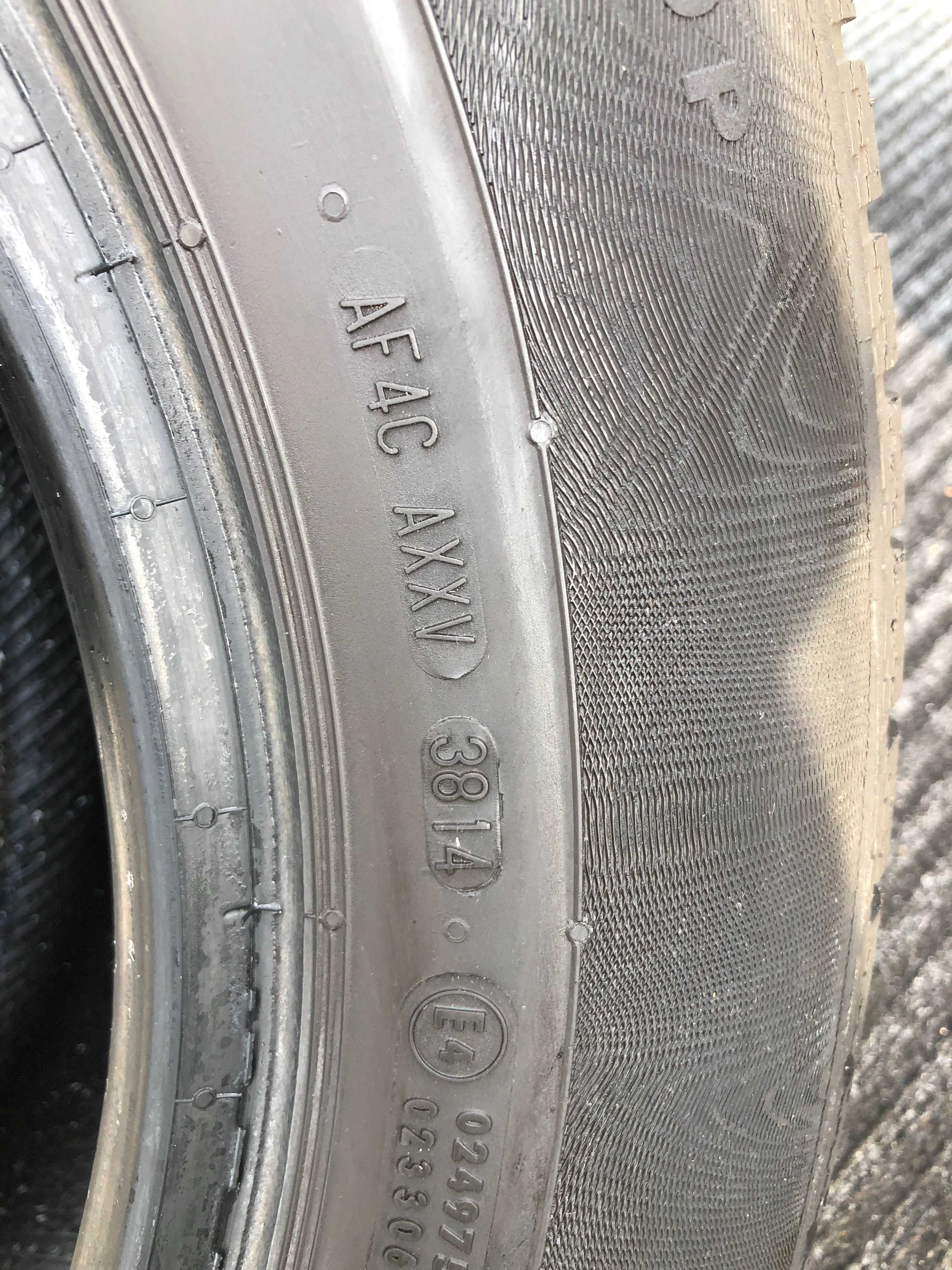 235/60 R16 Continental ContiWinterContact