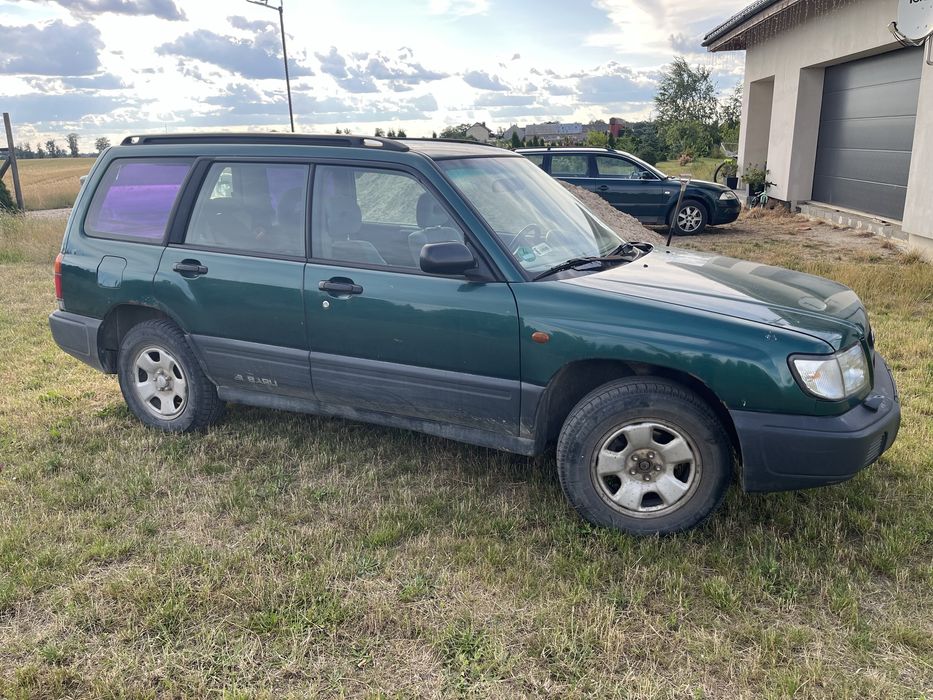 subaru forester 2000r