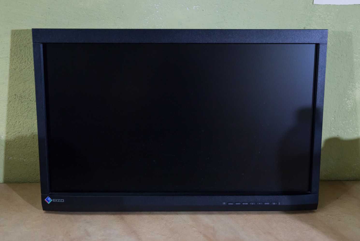Monitor EIZO 23 Coloredge CS230  uszkodzony na części