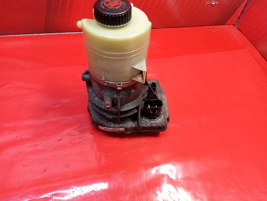 Насос гідропідсилювача керма 1.6 ГУР Renault Trafic 3 Opel Vivaro