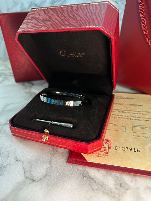 Bransoletka Cartier Love w kolorze białe złoto