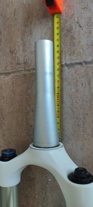 Rock Shox Reba 29" e Bomba