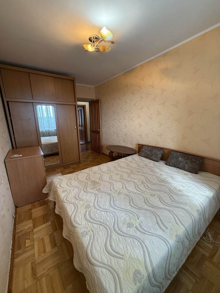 Продаж 2-х кімнатна квартира. Центр!