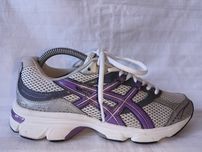 Asics Gel roz. 39 - dł. wkł. 24,5 cm