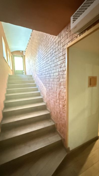 Аренда 100 кв.м., Университетская ул.