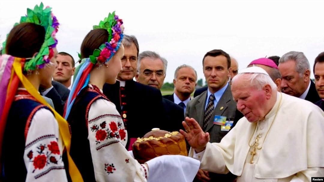 СРІБЛО "На честь візиту глави Ватикану Іоанна Павлаll до України. 1 Oz