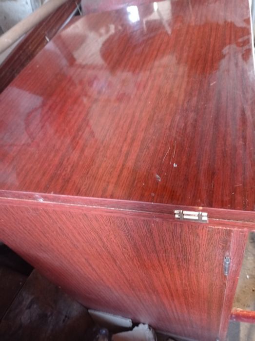 Швейна машинка ножна