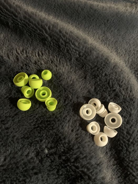 Накладки на навушники