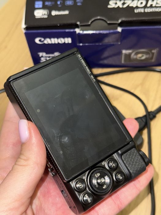 Canon PowerShot SX740 HS Black