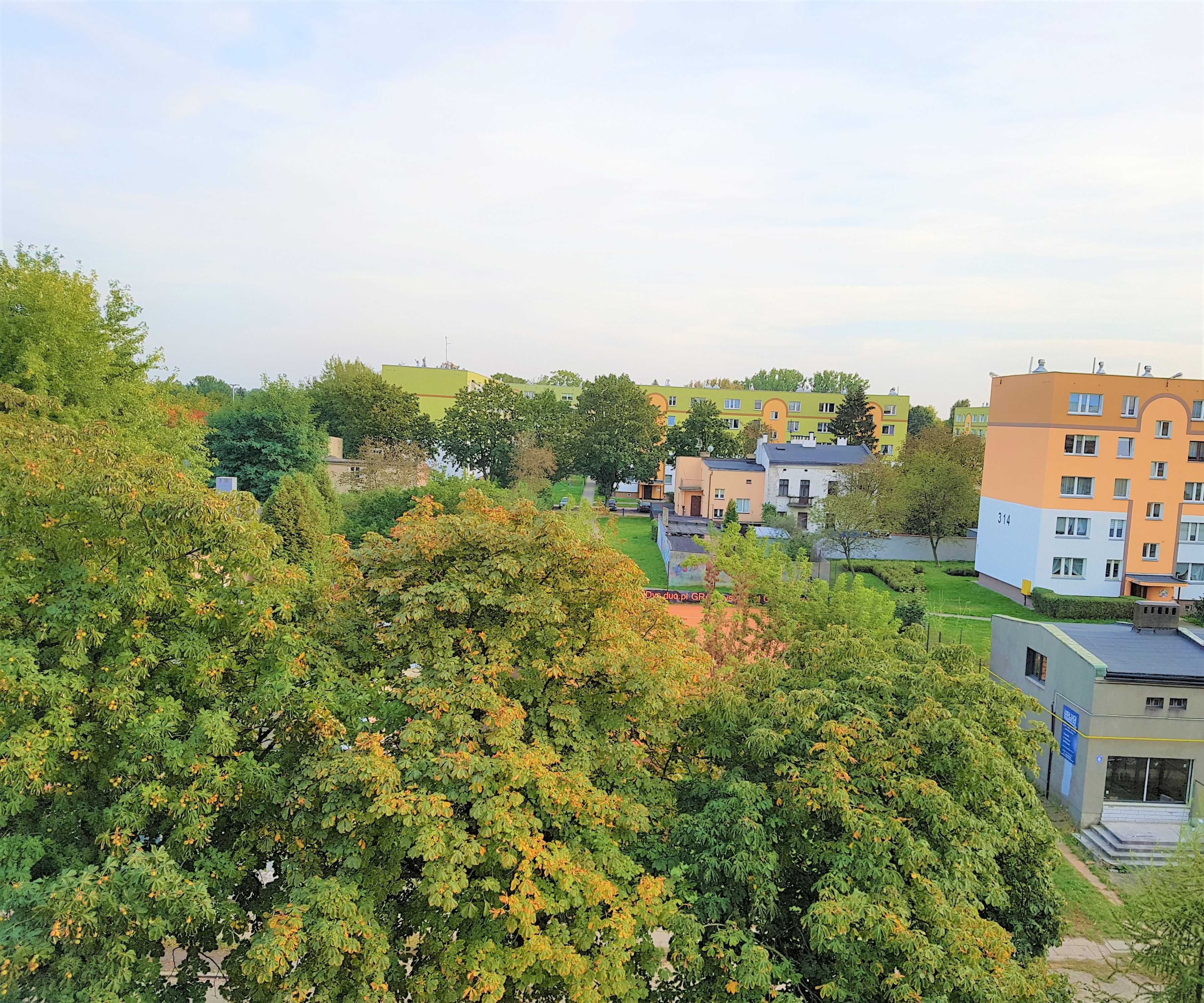 Duży pokój z balkonem dla studenta, absolwenta - od zaraz. Tanio!