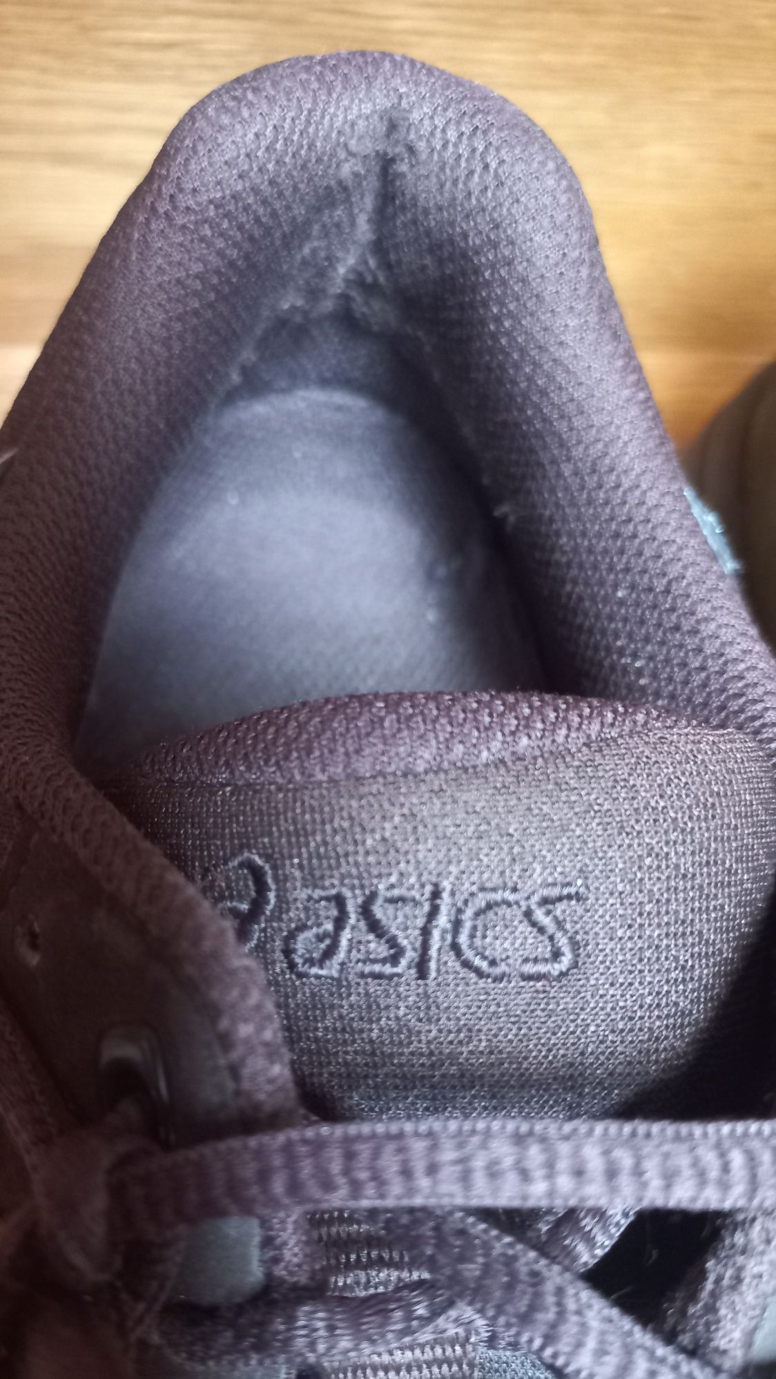 Buty sportowe skórzane brąz Asics Gel Nebraska Eu 41,5