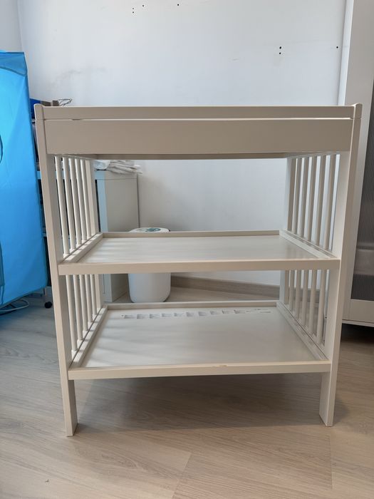 Movel muda fraldas Ikea