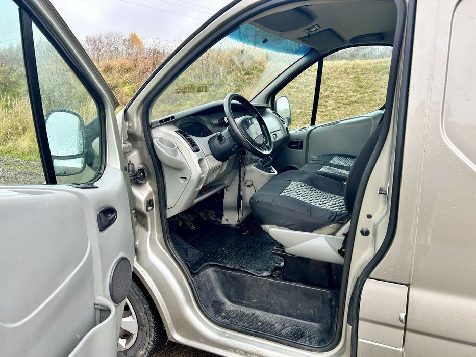 Renault trafic 2