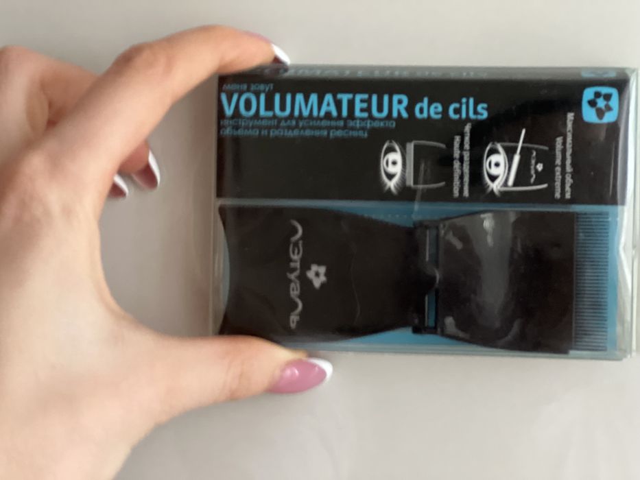 Щіточка для професійного надання об‘єму вій