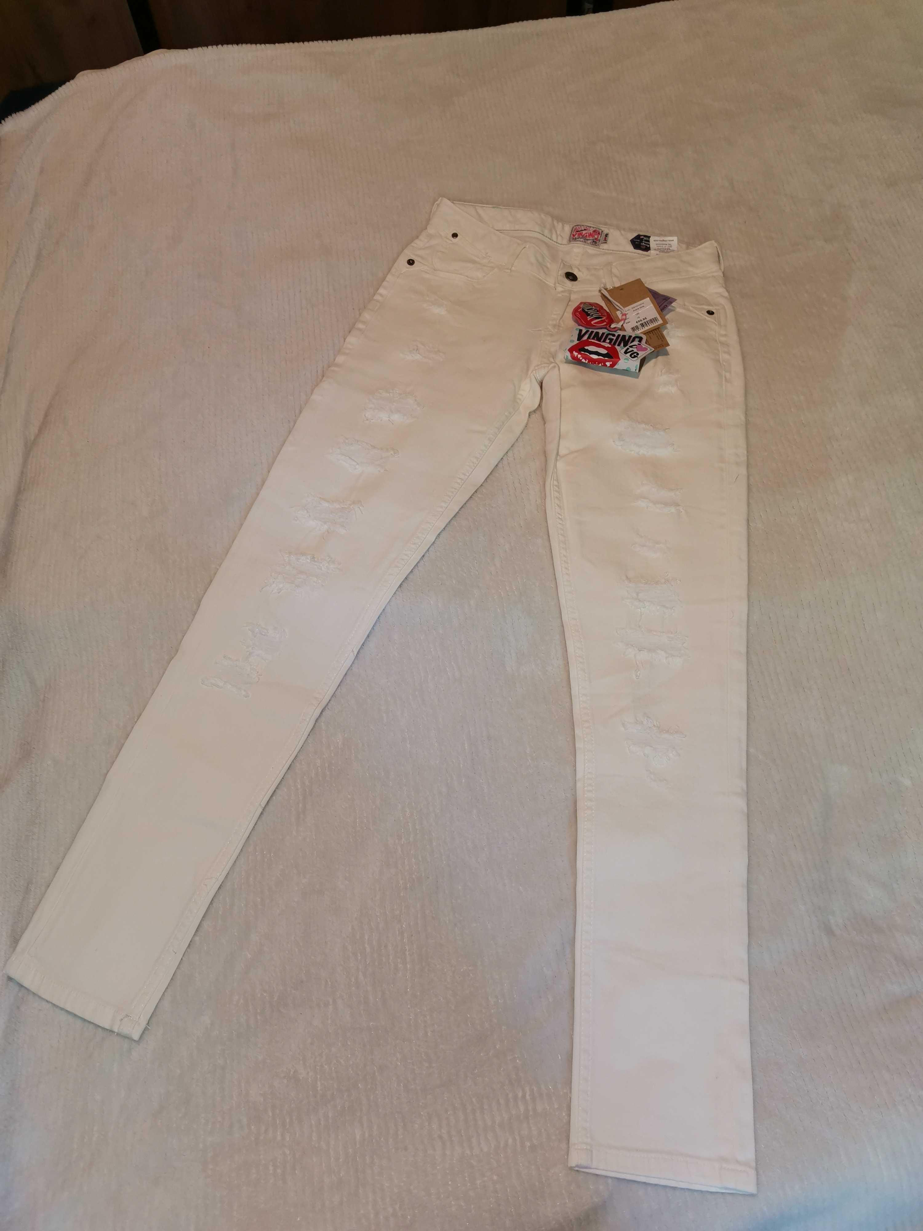 Nowe spodnie beżowe kremowe 15 vingino przetarcia