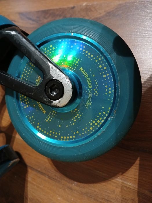 Hulajnoga wyczynowa -  Madd MGP Origin ProSolidPetr