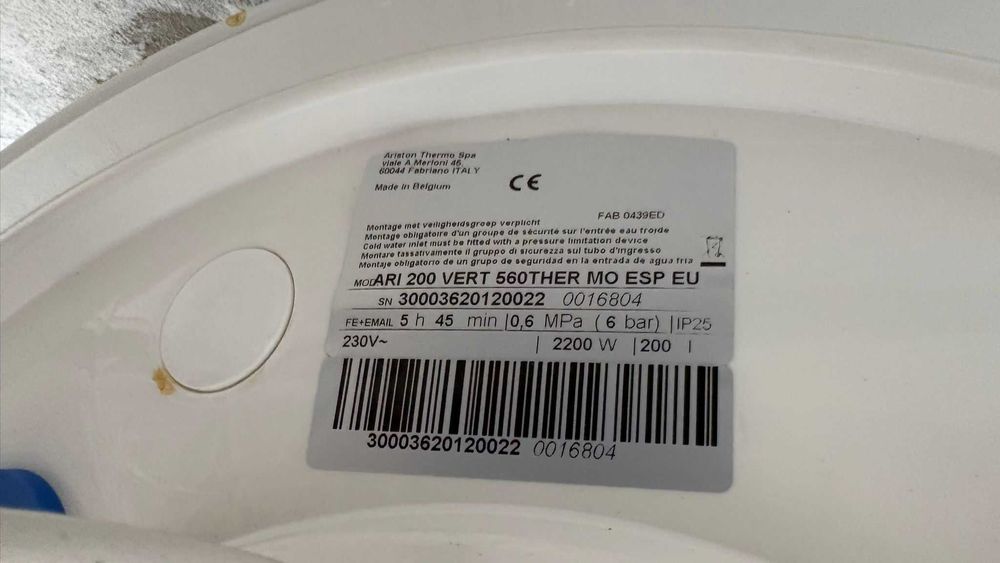 Termoacumulador 200l como NOVO