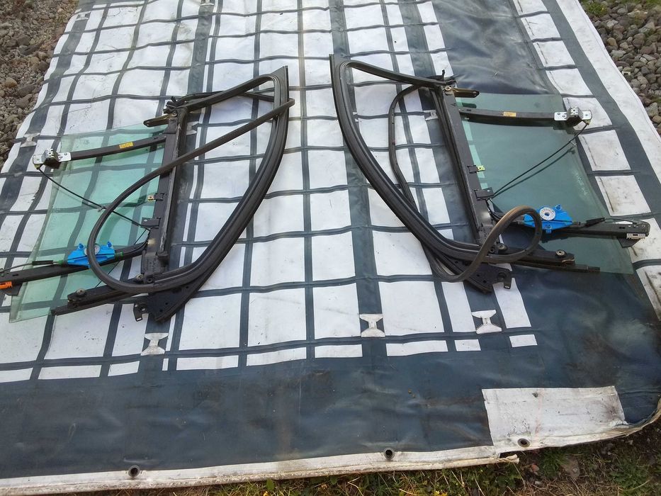 AUDI A4 B6 mechanizm podnoszenia szyby przód P/L