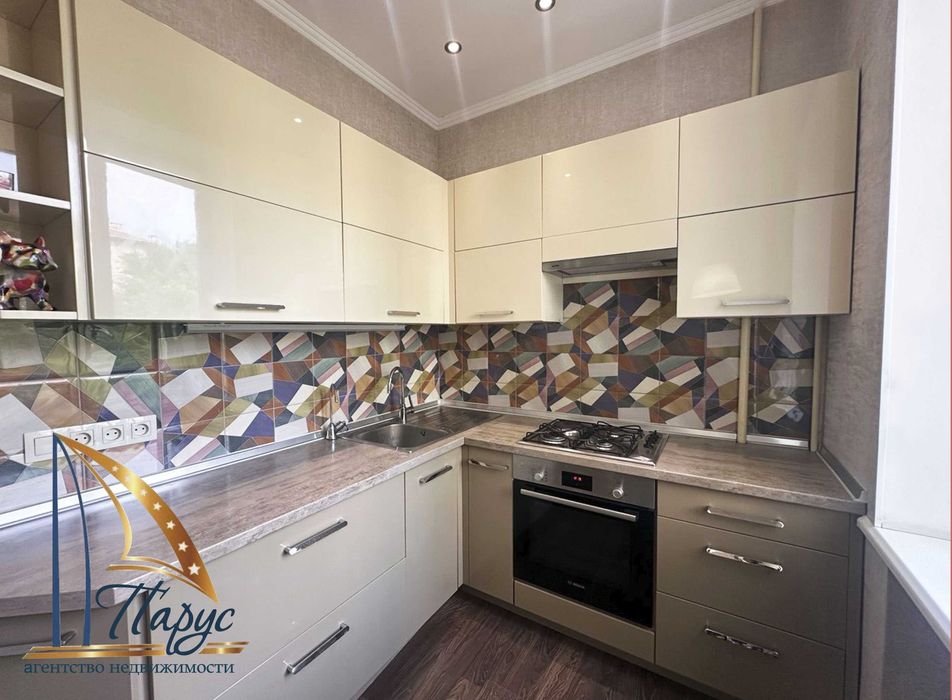 3-кімнатна сталінка р-н Бульвару Шевченка 2/3