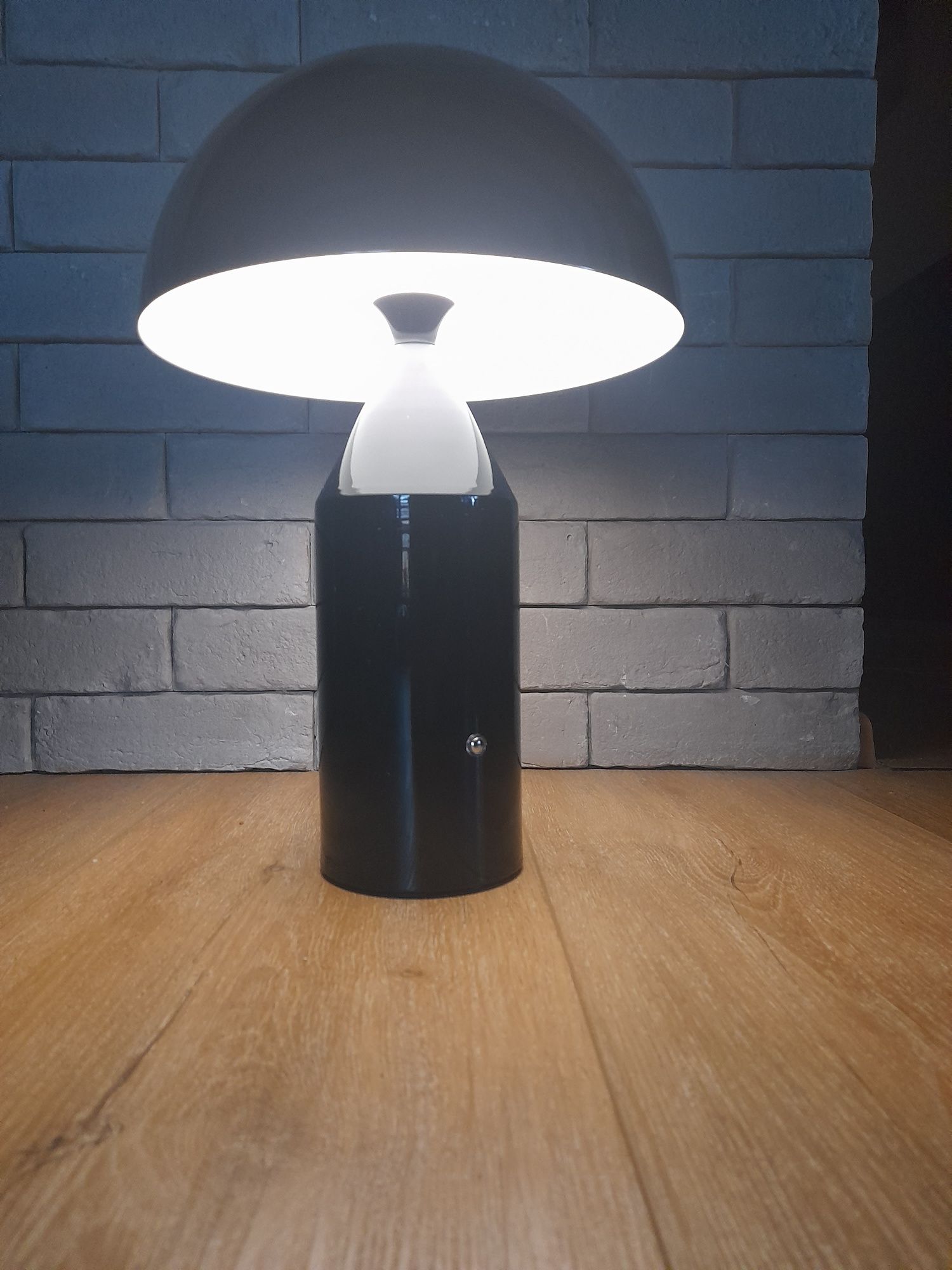 Lampa Oluce atollo