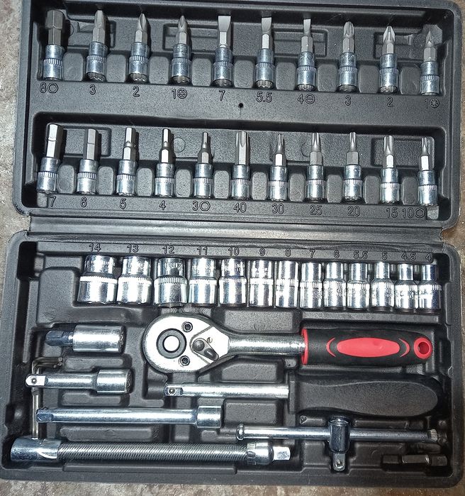 Vendo conjunto roquete 46 pecas