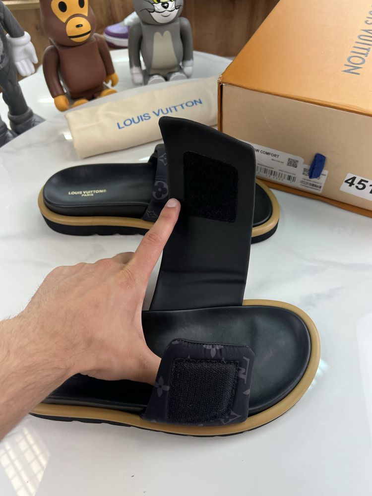 Тапочки сланці LOUIS VUITTON Lv Monogram logo Black