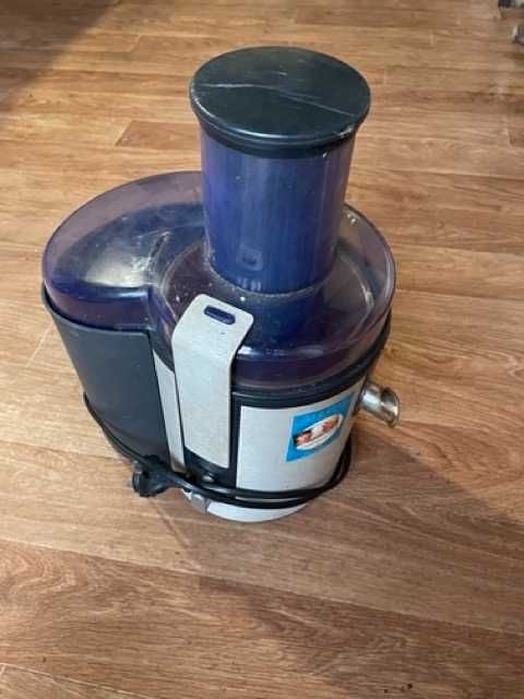 соковижималка philips HR1861