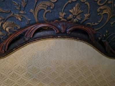 Zabytkowa Sofa , kanapa