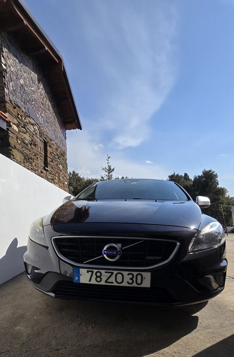 Volvo v40 r-design 190cv